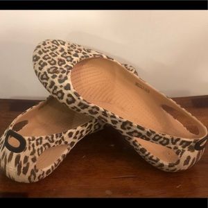 Leopard print Crocs